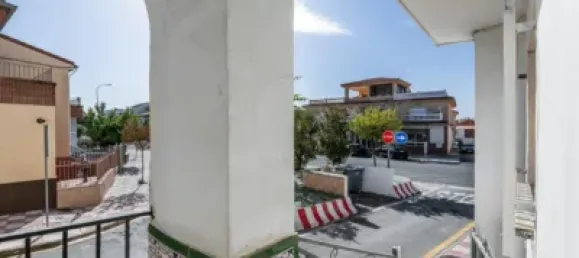 5 bedrooms Townhouse in Pinos Puente, Spain No. 29613 9