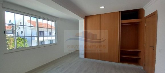 4 bedrooms House in Cascais, Portugal No. 26088 13