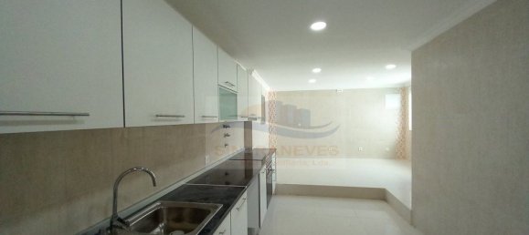 4 bedrooms House in Cascais, Portugal No. 26088 6