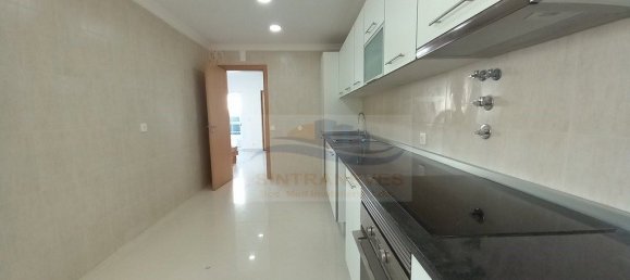 4 bedrooms House in Cascais, Portugal No. 26088 11