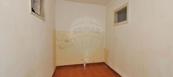 Здание 160м² в Лиссабон, Португалия № 52318 7