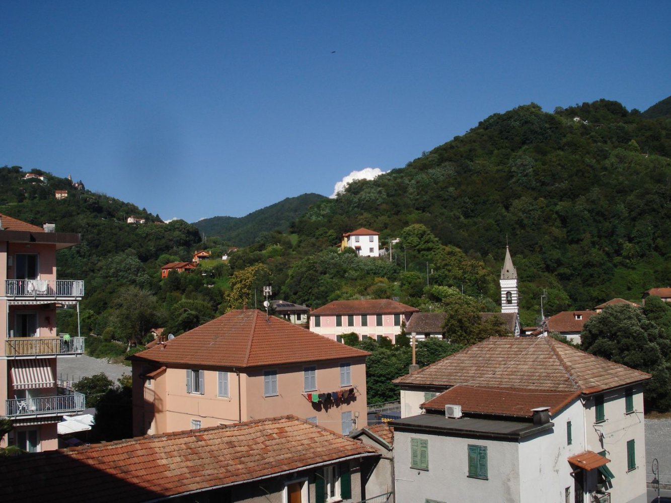 7-Zimmer Wohnung in Serra Riccò, Italy, Nr. 299796