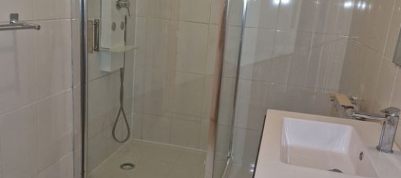 Квартира с 2 спальнями в Мариньян, Франция № 297343 3