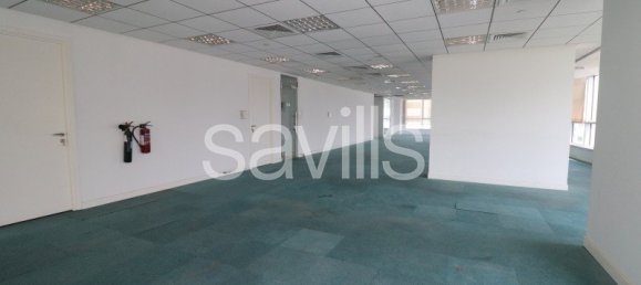 659.6m² Office in Um Altaraffa, UAE No. 6688 8