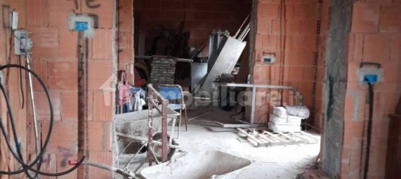 6 bedrooms Villa in Mantua, Italy No. 354853 9