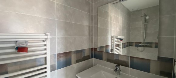 Дом с 3 спальнями в Сериньян, Франция № 16993 6