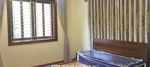 4 bedrooms Villa in Long Bien, Vietnam No. 3266 6