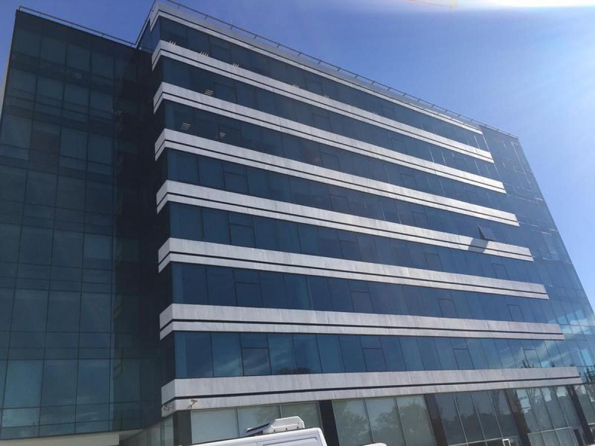  Office in Vicente Lopez, Argentina No. 23621