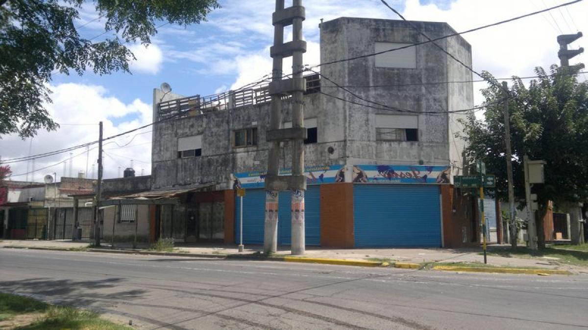 3 bedrooms Apartment in General San Martin, Argentina No. 15078