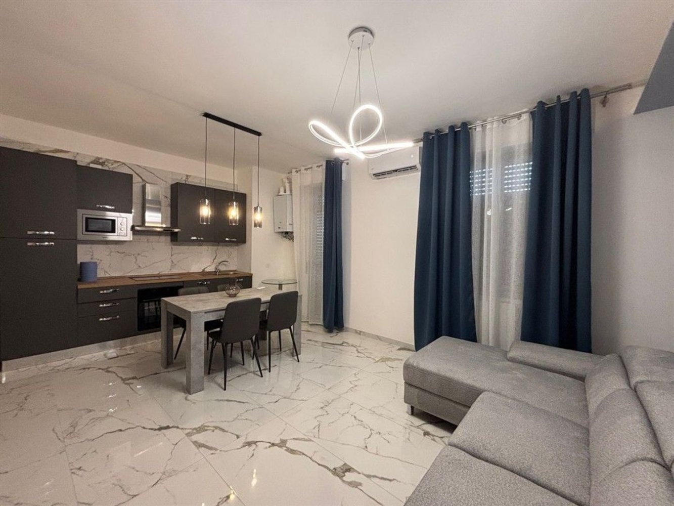 Apartamento de 3 dormitorios en Vaprio d'Adda, Italy No. 357882