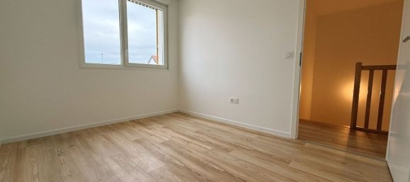 3 bedrooms House in Geispolsheim, France No. 38394 7