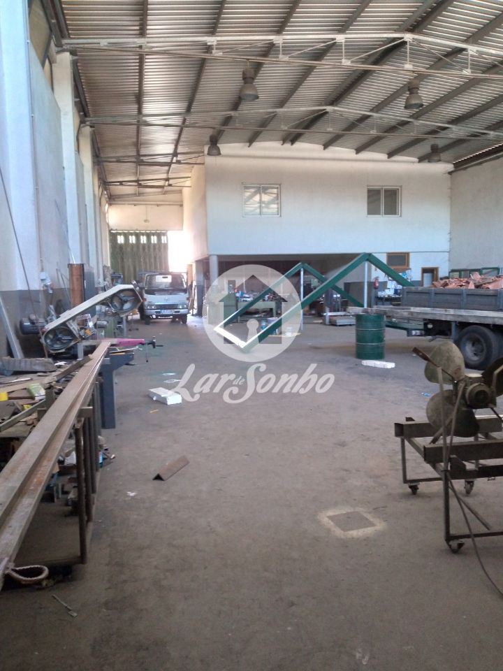 875m² Warehouse in Vila Nova de Famalicao, Portugal No. 24745