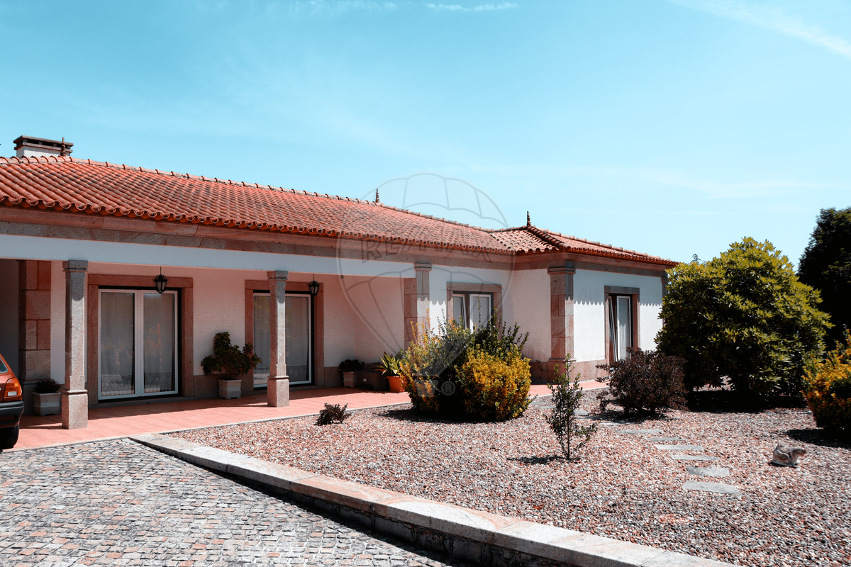 5 bedrooms House in Vila Nova de Cerveira, Portugal No. 170370