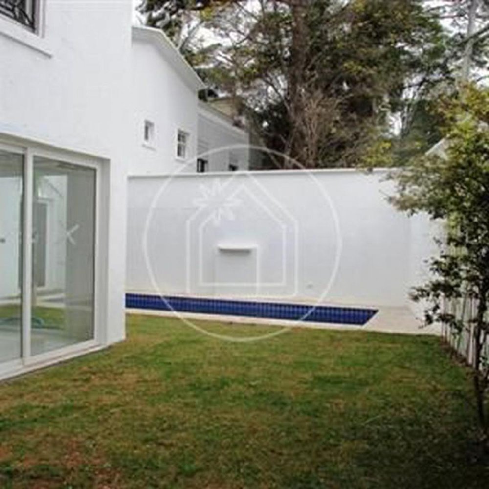 4 bedrooms House in Sao Paulo, Brazil No. 552962