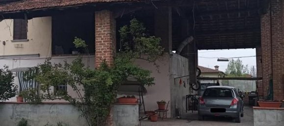 4 rooms House in Pinarolo Po, Italy No. 133605 5