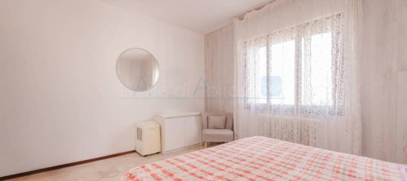 Квартира с 2 комнатами в Маркон, Италия № 117807 6