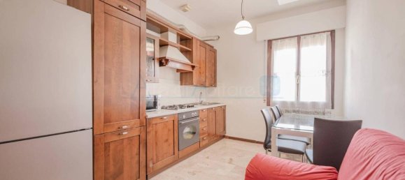 Квартира с 2 комнатами в Маркон, Италия № 117807 11