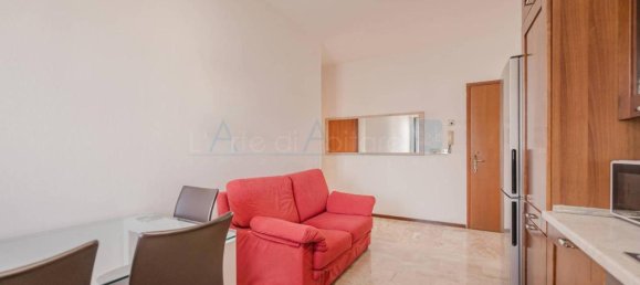 Квартира с 2 комнатами в Маркон, Италия № 117807 3