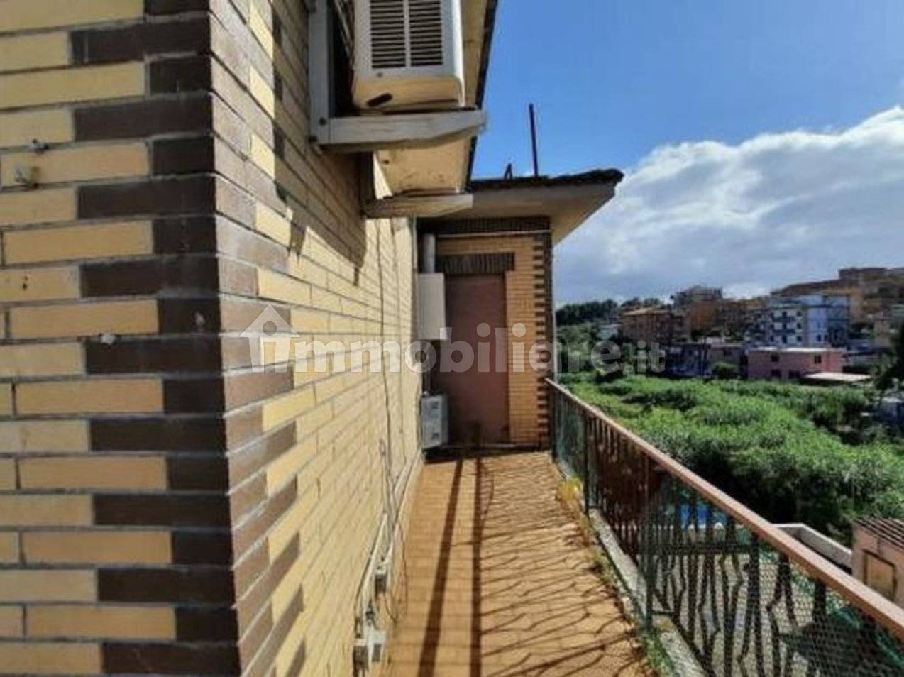 2 bedrooms Apartment in Rome, Italy No. 375295