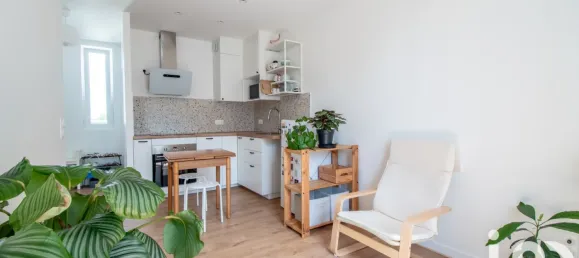 1 bedroom Apartment in Vanves, France No. 321616 3