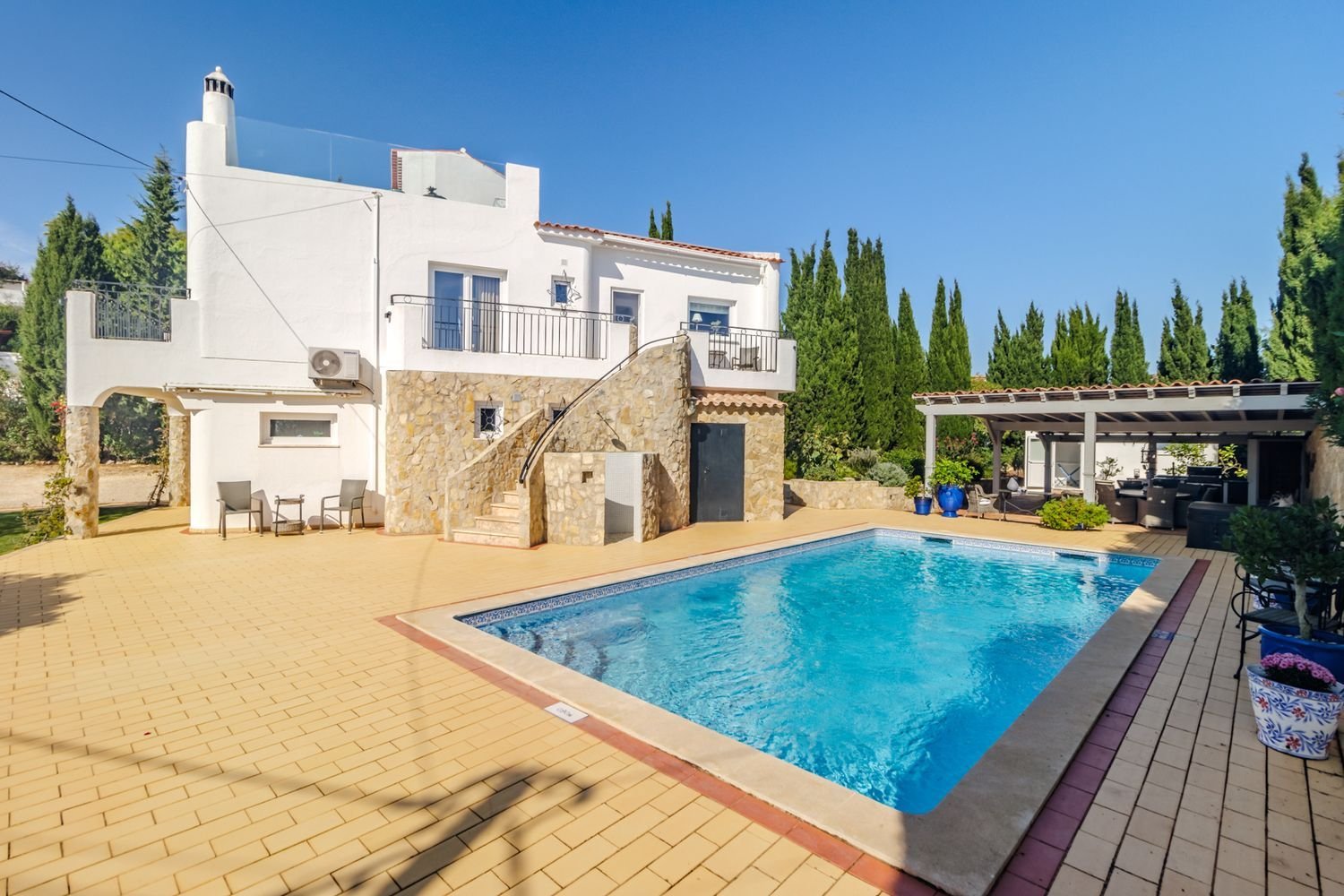 3 bedrooms House in Luz, Portugal No. 138992