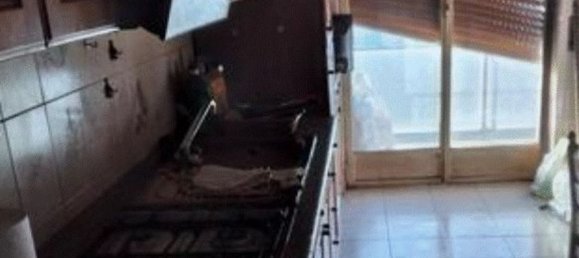 Квартира с 2 комнатами в Лиссоне, Италия № 137229 21