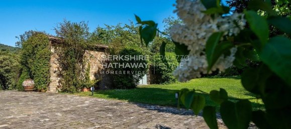 Villa de 4 dormitorios en Florence, Italy No. 238024 25