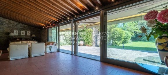 Villa de 4 dormitorios en Florence, Italy No. 238024 20