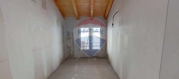 3 rooms Apartment in Brugherio, Italy No. 28183 17