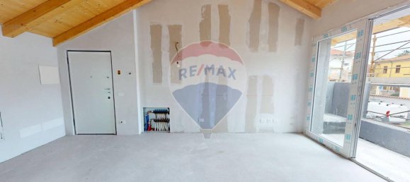 3 rooms Apartment in Brugherio, Italy No. 28183 13