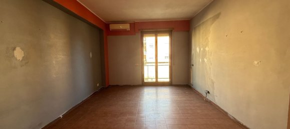3 rooms Apartment in Rome, Italy No. 189074 3