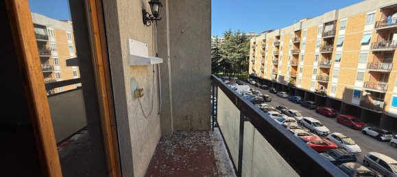 3 rooms Apartment in Rome, Italy No. 189074 10