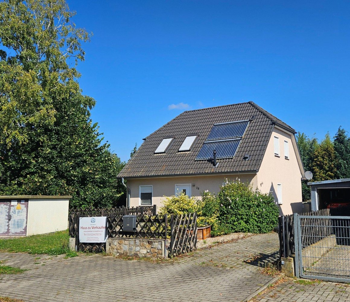 Casa de 4 divisões em Salzlandkreis, Germany N.º 286101