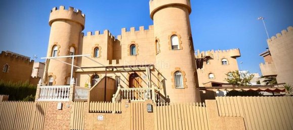 3 bedrooms House in Peligros, Spain No. 171163 2