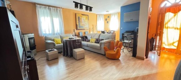 3 bedrooms House in Peligros, Spain No. 171163 3