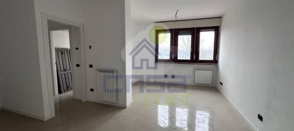 2-salle Appartement à Castiraga Vidardo, Italy No. 30322 3