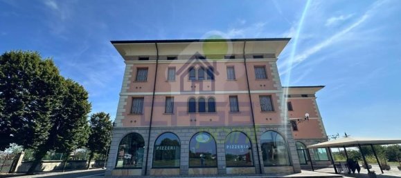 2-salle Appartement à Castiraga Vidardo, Italy No. 30322 11