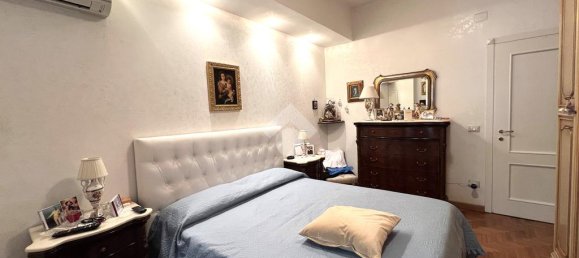 1 bedroom Apartment in Naples, Italy No. 329171 7