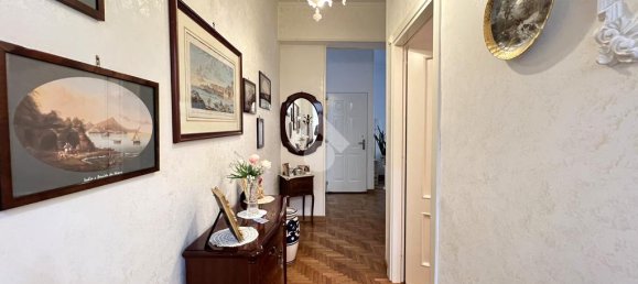 1 bedroom Apartment in Naples, Italy No. 329171 5