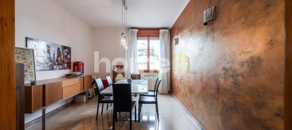 2 Schlafzimmer Wohnung in Modena, Italy, Nr. 371677 5