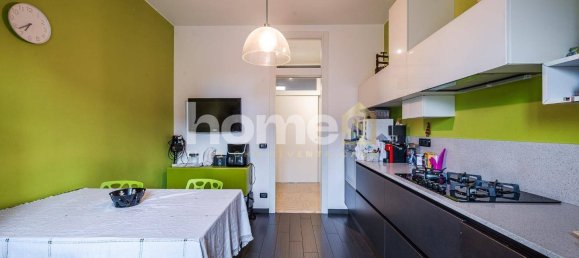 2 Schlafzimmer Wohnung in Modena, Italy, Nr. 371677 10