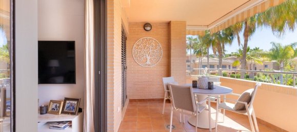Apartamento de 3 dormitorios en Alicante, Spain No. 144740 40