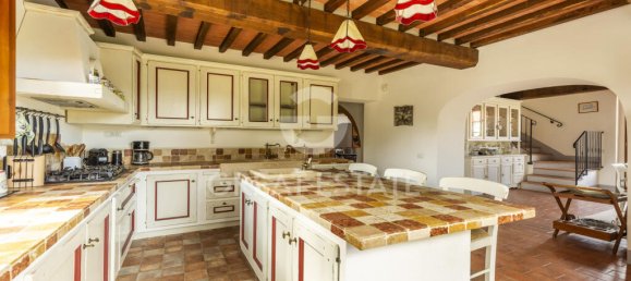 7 Schlafzimmer Haus in Palaia, Italy, Nr. 53719 17