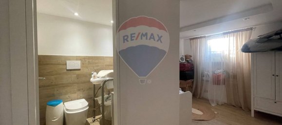 3 bedrooms House in Bari, Italy No. 380096 40