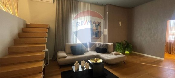 3 bedrooms House in Bari, Italy No. 380096 4