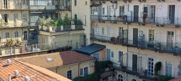 2 bedrooms Apartment in Turin, Italy No. 371596 7