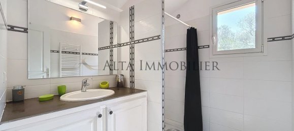 4 bedrooms House in Porto-Vecchio, France No. 253615 11