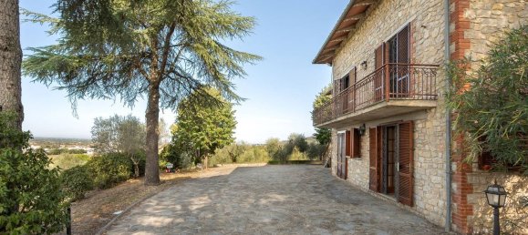 12 rooms Villa in Cortona, Italy No. 54138 31