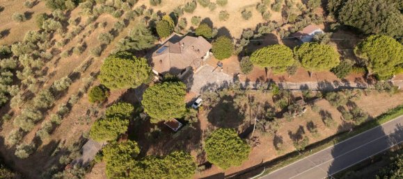 12 rooms Villa in Cortona, Italy No. 54138 41