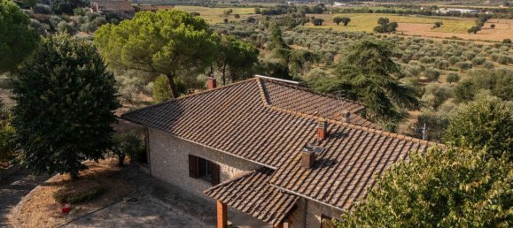 12 rooms Villa in Cortona, Italy No. 54138 11